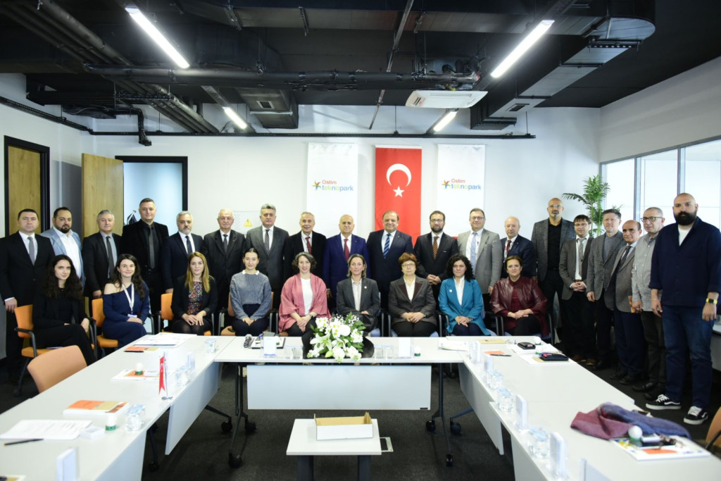 1710832313-WhatsApp Image 2024-03-18 at 15.12.14.jpg